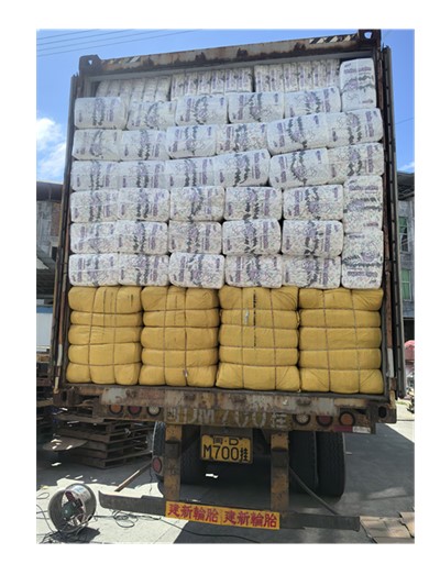 2024 Johnson Smell Uniconcern Marca al por mayor África Productos populares personalizados Disponibles Pañales para bebés de bajo precio