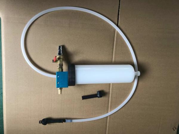 Leakage Proof Car Engine Oil Drainer 11kg Pneumatic Fluid Extractor