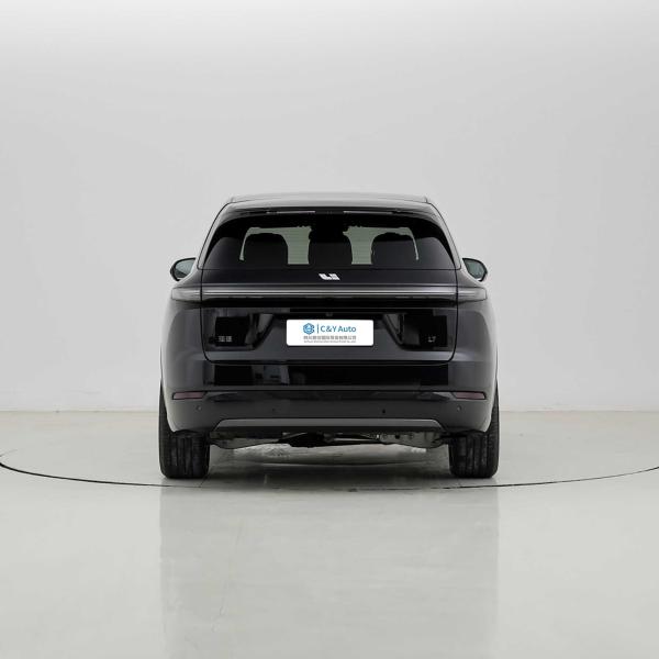 Hybrid L7 Li Auto EV Car 210km Pure Electric Range 5 Seater