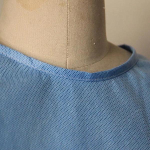 Fluid Resistant Antivirus Protective Disposable Isolation Gowns