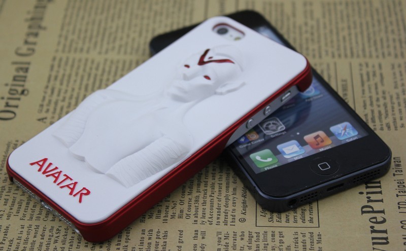 Pretty Avatar White Hard PC Phone Case For Iphone 4 / 5
