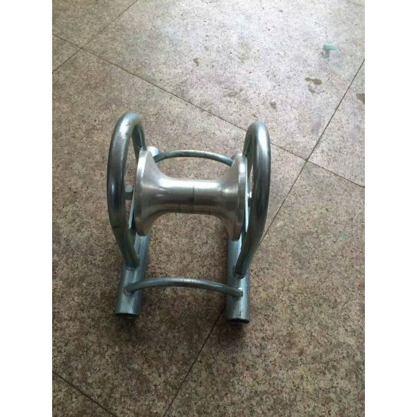 10KN Rated Load Zinc-Coated Steel Cable Roller with Bridge-Type Design for Smooth Power Line Installation