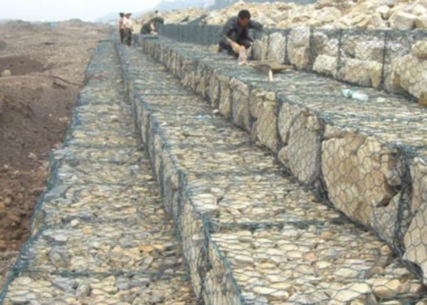 3.05mm 2x1x1m 8x10cm Rock Filled Gabions Rust Proof