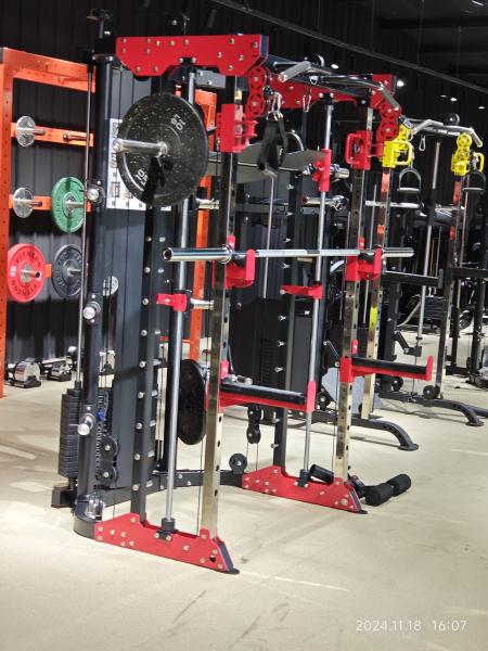 Gimnasio Comercial Entrenamiento de fuerza en interiores Cable Crossover Multifunción