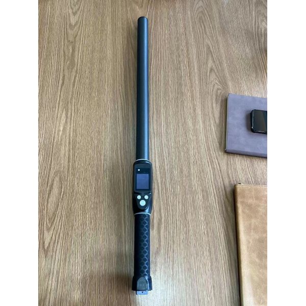 Reading distance 30 to 100cm Long Range 1342kHz RFID Livestock Tag Reader with Bluetooth and USB Communication Interface