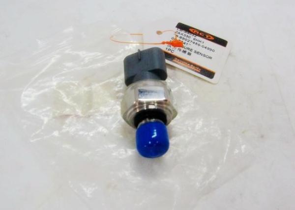 ZAX330 6HK1 Hitachi Excavator Parts / Hitachi Pressure Sensor 8-89027456-0 499000-7341