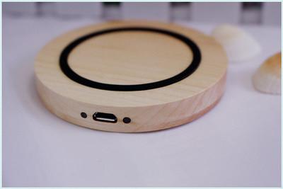 Natural Wood Ultra Thin Cordless Cell Phone Chargers for Smart Phones