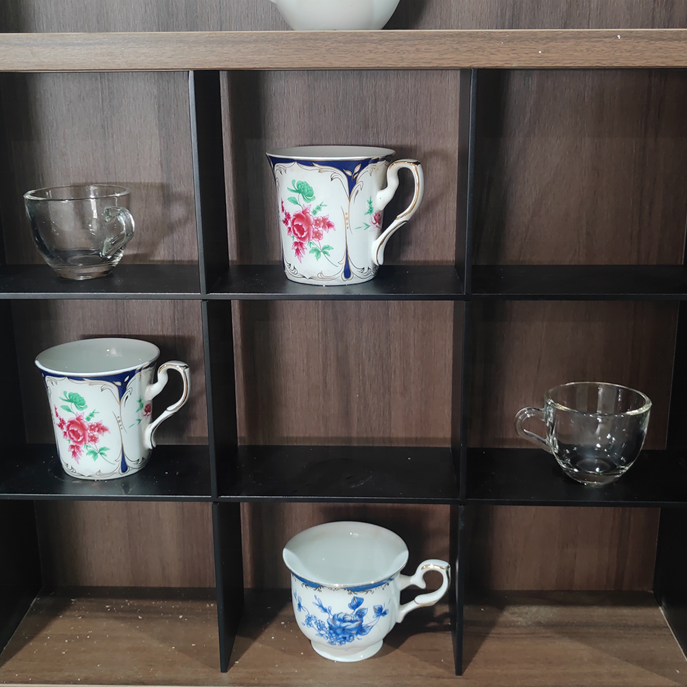 OEM Customize Cabinet Hardware Furniture Wood Kitchen Shelves Display Shelf with Led