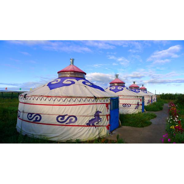 Floral Comfortable Yurt Tent House With National Features External Decorated Cloth