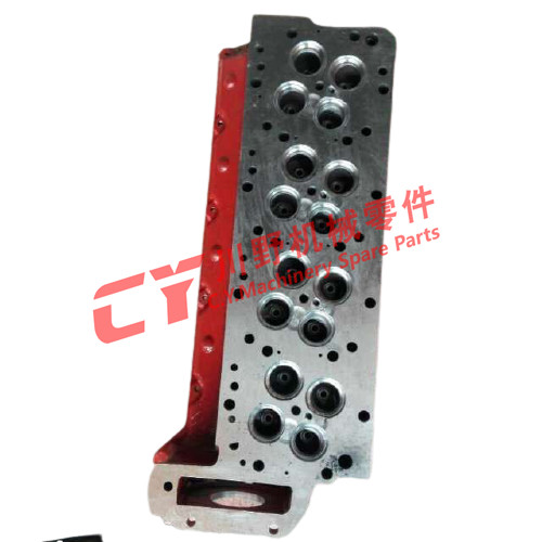 11101-E0B61 SK200-8のディーゼル機関のシリンダー ヘッドJ05E