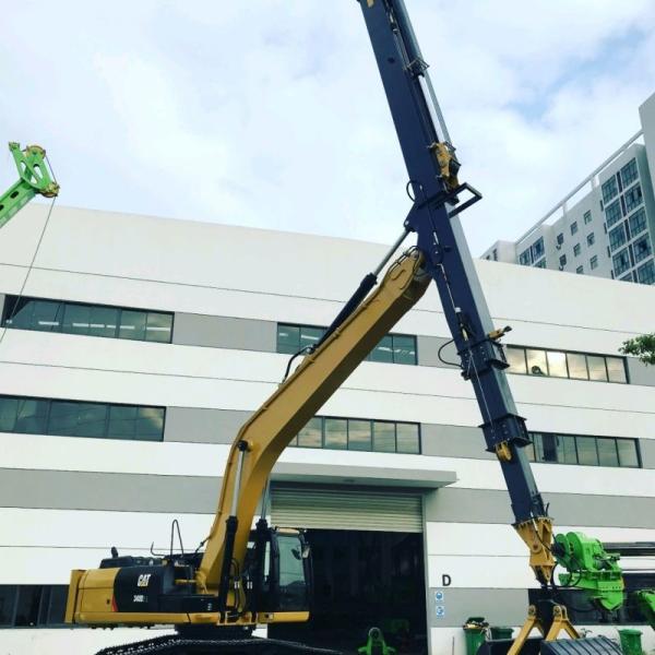 Robust APIE KM220 Excavator Clamshell Telescopic Arm With Depth 22m