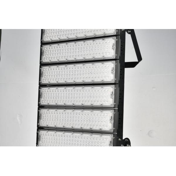 2000W IP65 Waterproof LED High Mast Light with 50,000 Hours Lifespan for Stadium and Arena Lighting