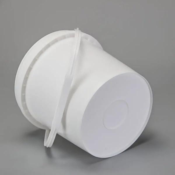 Customizable Solid Color Plastic Paint Bucket Metal Handle Latex Paint 1000ml