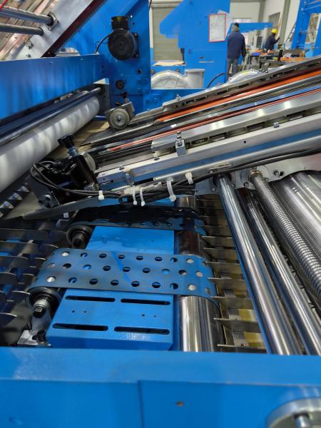 High Precision 5ply Sheet To Sheet Lamination Equipment for Corrugated Paper with Automatic Servo Control and Correction