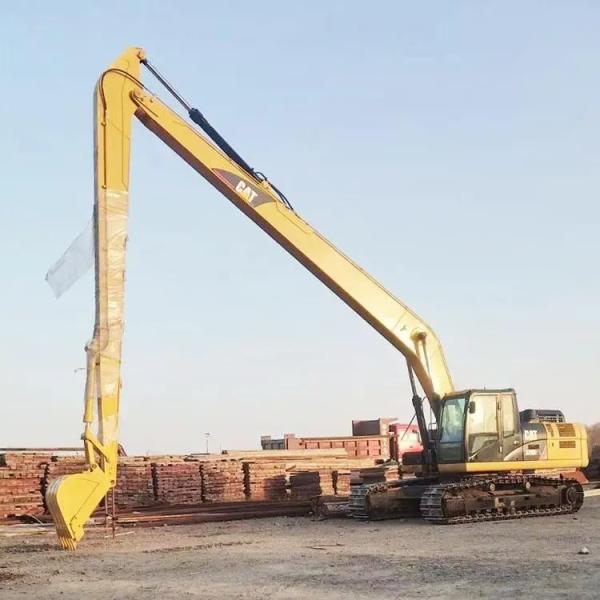 24m Excavator Boom Arm Komatsu PC700 Yellow Color 10500 mm Long Reach Boom Arm Excavator Extension Arm