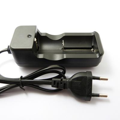 EU Rechargeable LiFePO4 Battery Pack Charger For 3.2V / 3.7V 14500 16430 Batteries