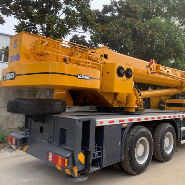 Low Noise 2nd Hand Excavators XCMG XCT25 75km/H Used Wheel Excavator