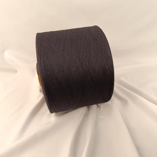 Ne12/1 Ne16/1 Ne20/1 Ne21/1 TC Fils recyclés Fils recyclés Fils de coton régénérés Pour tricoter des chaussettes