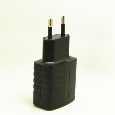 301O 3.7V 5V USB Li Ion Battery Charger EU Plug + USB Cable For Led Torches
