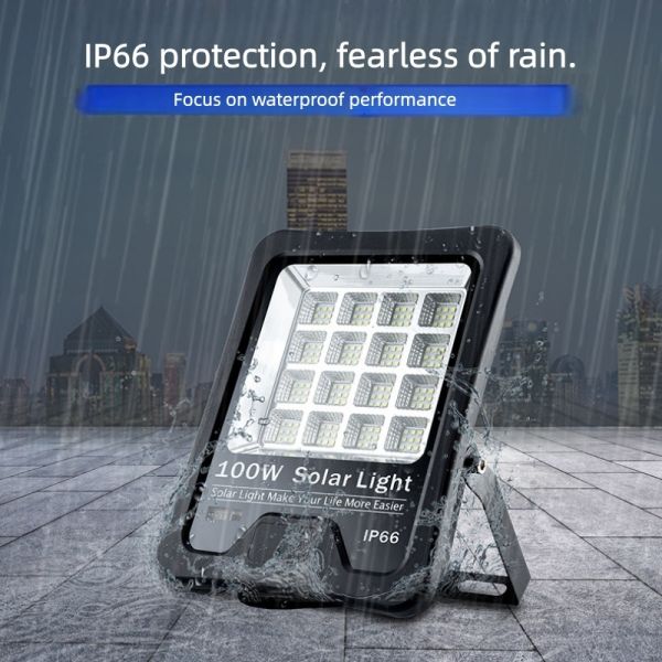 High Brightness LED Solar Flood Light IP66 Waterproof for Outdoor Park