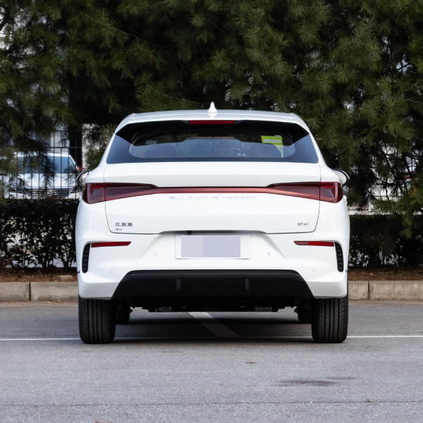 Подержанные автомобили пробега хорошего состояния автомобилей EV низкие от автомобиля Китая горячего продавая Byd E2 электрического