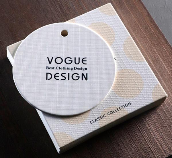 800gsm Square Printed Hang Tags With Linen Patterns High End Produced