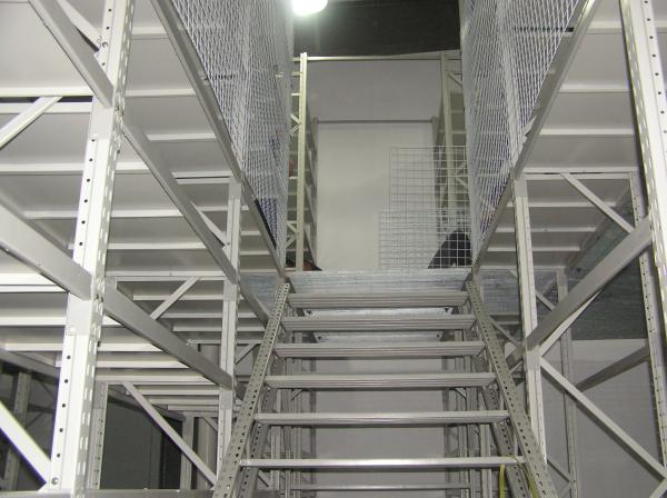 Assemble Industrial Mezzanine Floors ,  Pallet Rack Supported Mezzanine