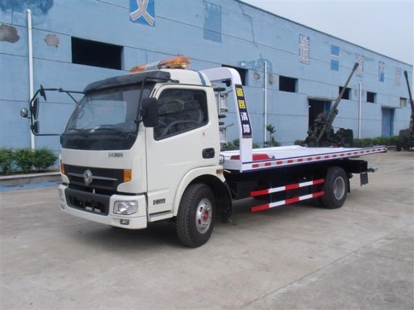 Right Hand Drive Road Wrecker Truck , Special Purpose Truck SGS Standard