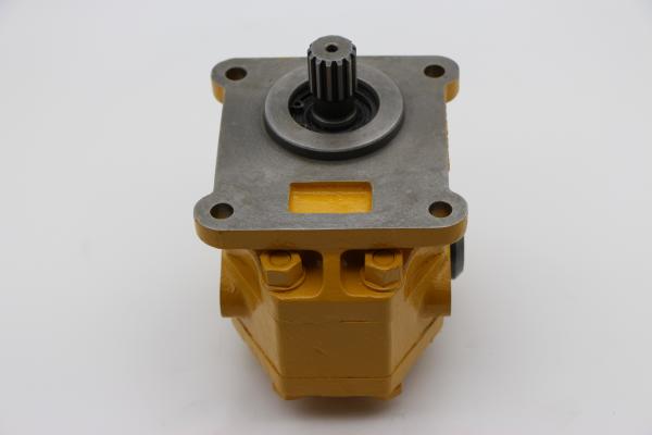 16T-75-24000 hydraulic pump for SD22 SD23 SD16 bolldozer part