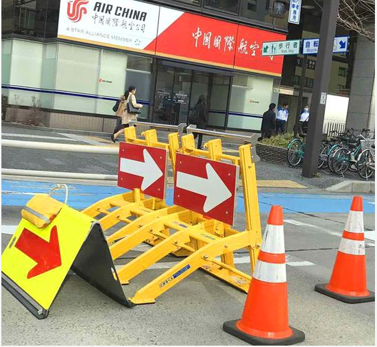 Mobile Vehicle Barrier portable vehicle barrier system engineered to provide vehicle access control and perimeter protection
