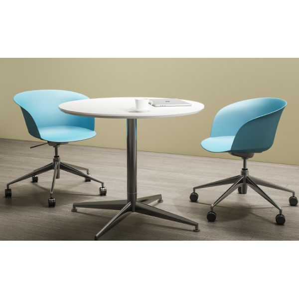 Ergonomic Swivel Office Armchair With Height Adjustable Polished Aluminum Base
