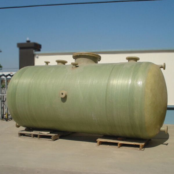 Customizable FRP Melting Large Fiberglass Tanks With Adjustable Agitator Speed  150°C Temperature Range
