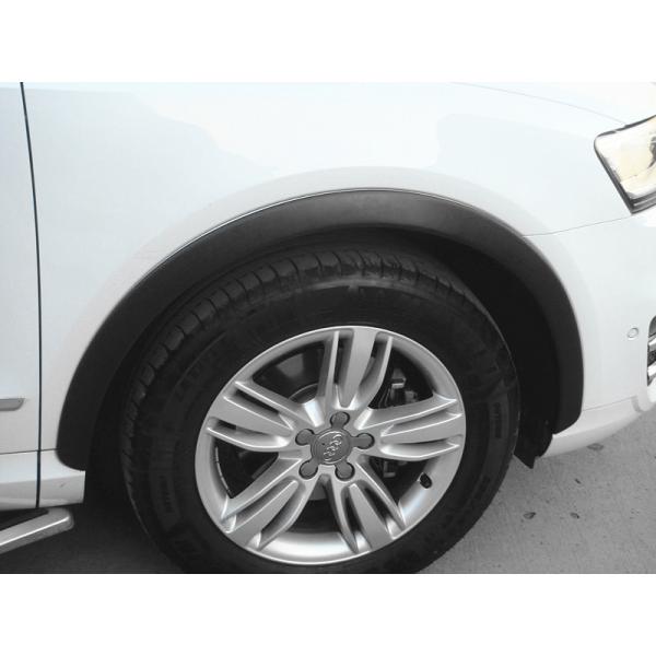 AUDI Q3 2012 Feux d'artifice de roue Noir Protecteurs de roue arrière