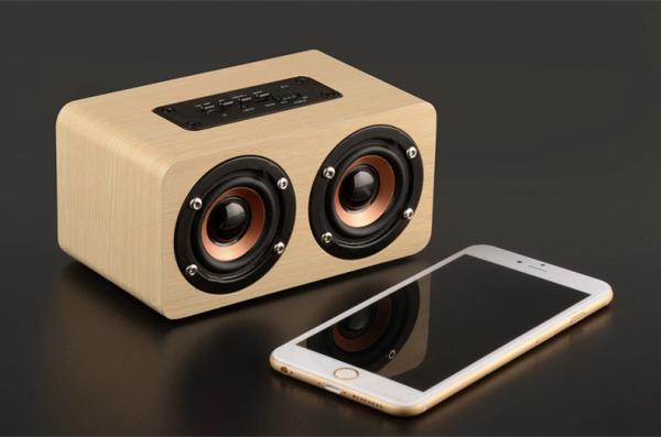 Mini Wood Bluetooth Speaker Cabinet , 10W Portable Wireless Wooden Sound Box