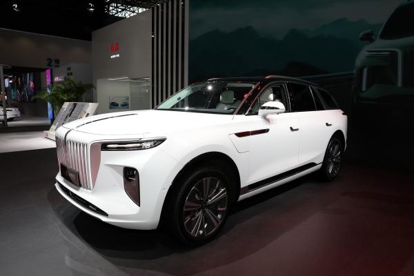 Motor duplo 4WD dos carros elétricos de SUV Hongqi E HS9 da longa distância do controle da tração auto