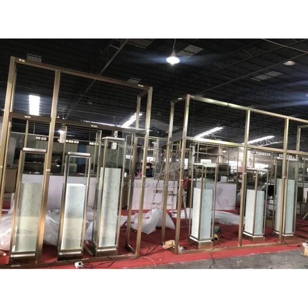 el oro del alto del vidrio 1000m m del gabinete de exhibición de la joyería de la encimera de 1050*550m m electrochapa al OEM