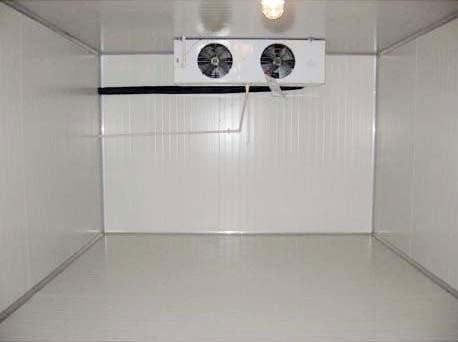 Hinge Or Sliding Door PU Sandwich Panel For Cold Room With -45~20℃ 42kg/㎡