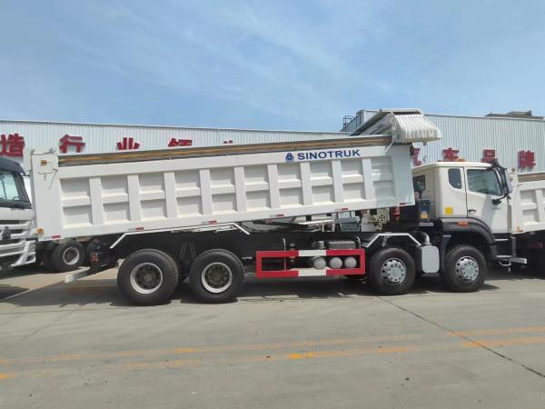 Rodas HOWO branco Tipper Dump Truck High Horsepower 371HP de LHD 8×4 12