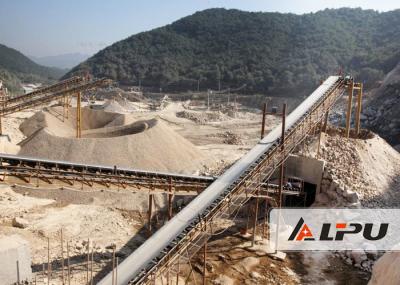 Horizontal / Inclined Mining Conveyor Systems Portable Belt Conveyor for Sand Coal