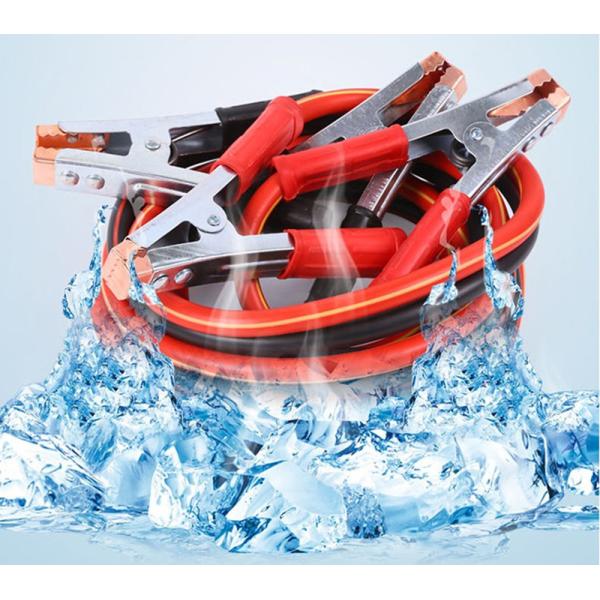 соединительные кабели батареи антифриза 1000A связывают проволокой проводку для спасения автомобиля