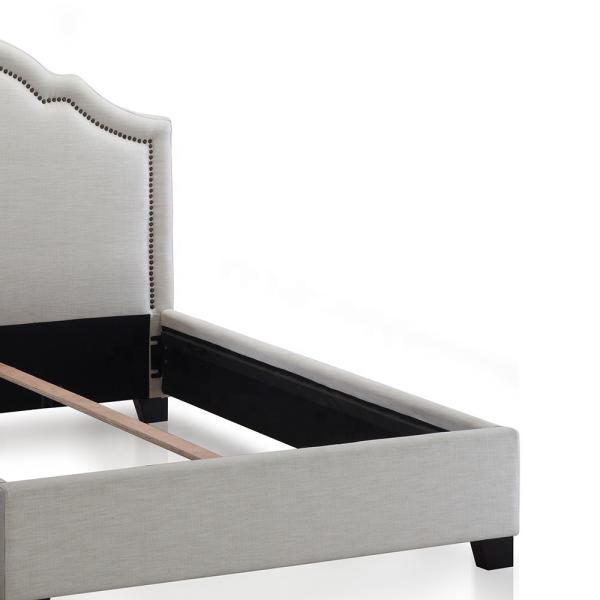 Practical Hotel Queen Platform Bed , Multipurpose Queen Size Wooden Bed