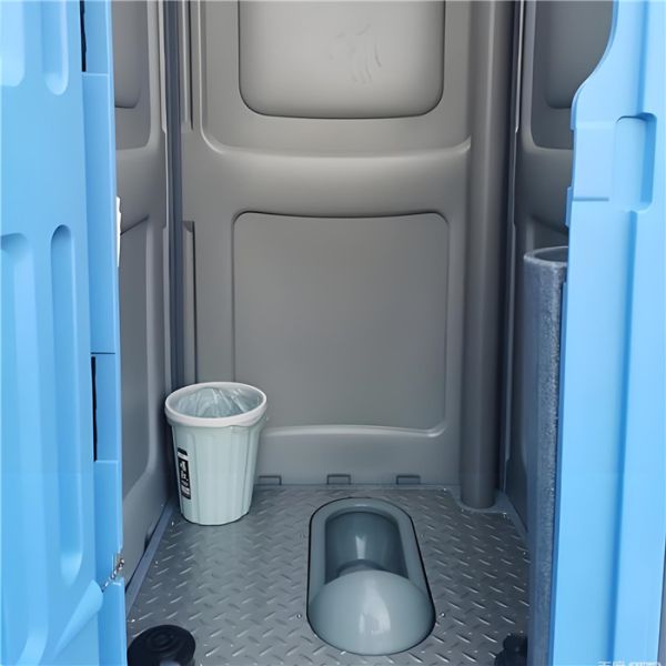 Galvanized Rust Resistant Steel Frame Mobile Toilet Container for Outdoor Use