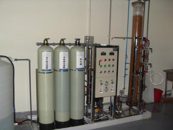 3KW Deionized Water Systems , Ion Exchange Resin Filter 60% - 75% Recovery