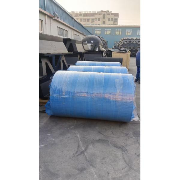 Corrosion Resistance Cylindrical Rubber Fenders Length 1000-5000mm Diameter 100-2000mm Ideal for in Harbors Offshore and Shipyards