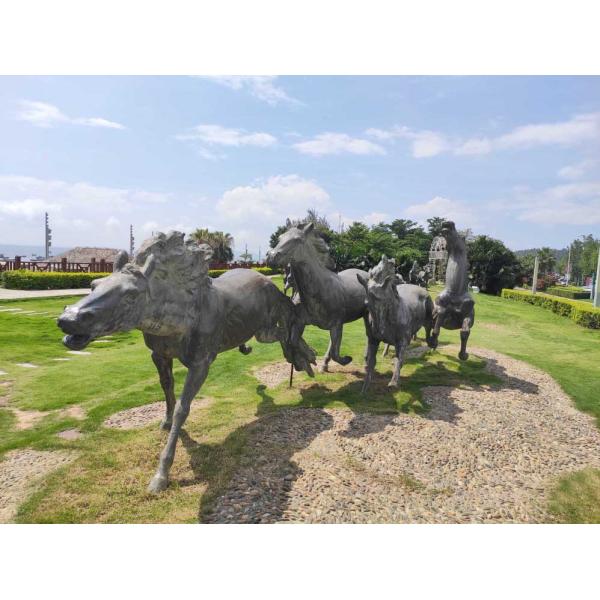 Modern Bronze Horse Statue , Outdoor Bronze Sculpture Public Decoration