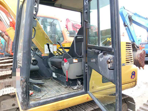 KomatsuPC60 2020 year crawler excavator 6 ton high quality used excavator original used excavator