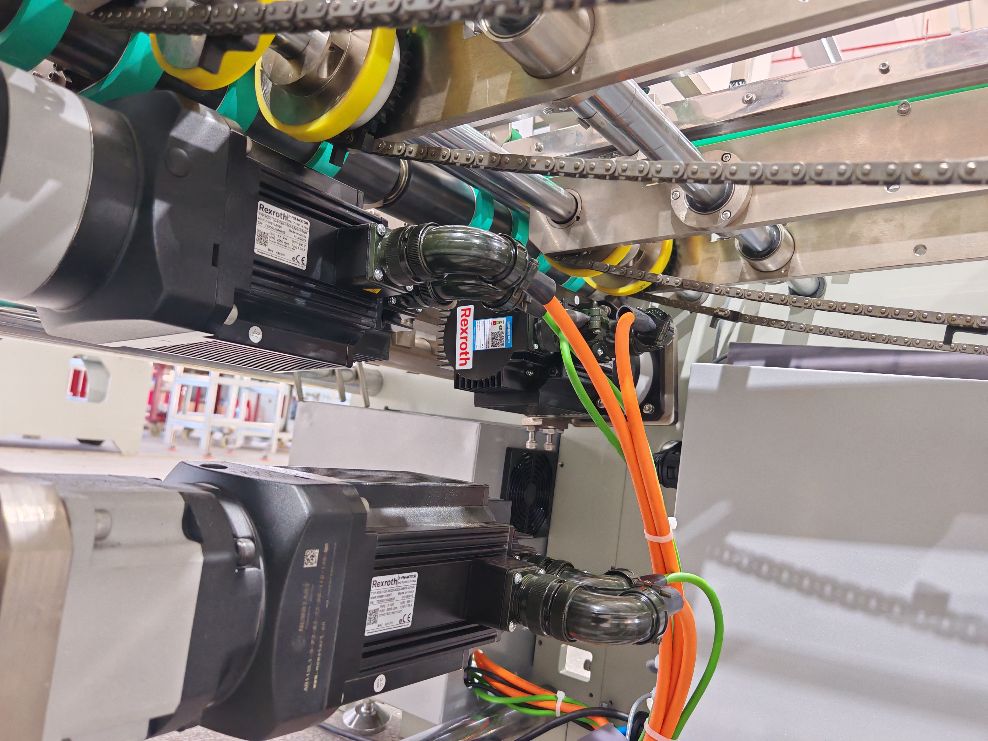 L1560/4-A Quad-Channel Servo Punch Carton Erecting Machine with 780 pcs/min Maximum Output