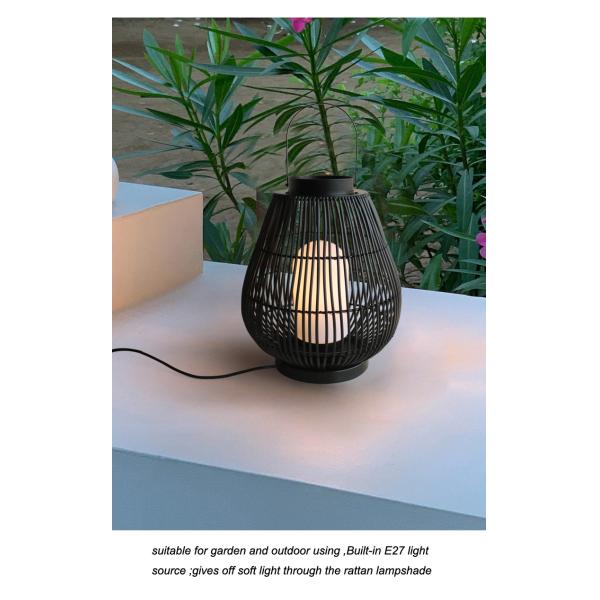 IP44 Waterproof Rattan Garden Lanterns For Outdoor Landscape Floor