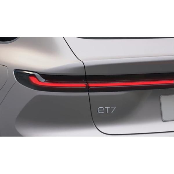 NIO ET7 Deep Space Black 4-Door 5-Seater Electric Sedan with Embracing Cockpit Concept