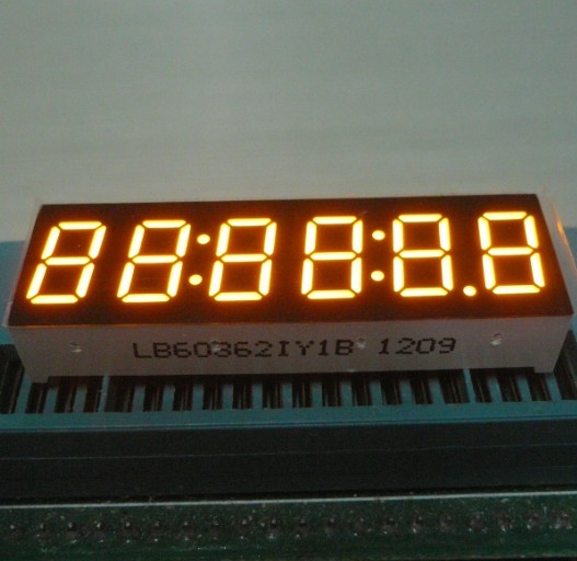 Ультра ярким дисплей числа 7 сини 6 водить этапом 0,32 дюйма с черной поверхностью